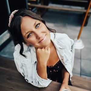 Meet your Posher, Asia